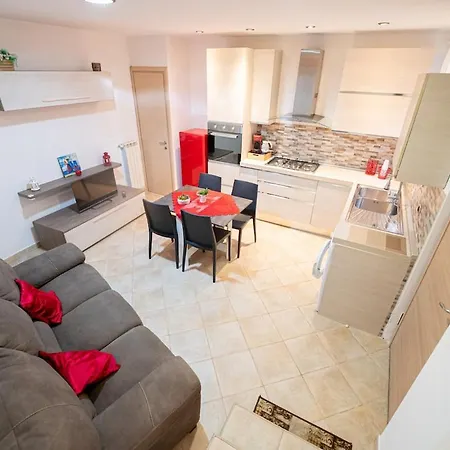 La Piazzetta Apartment *