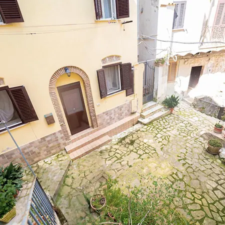 La Piazzetta * Norma